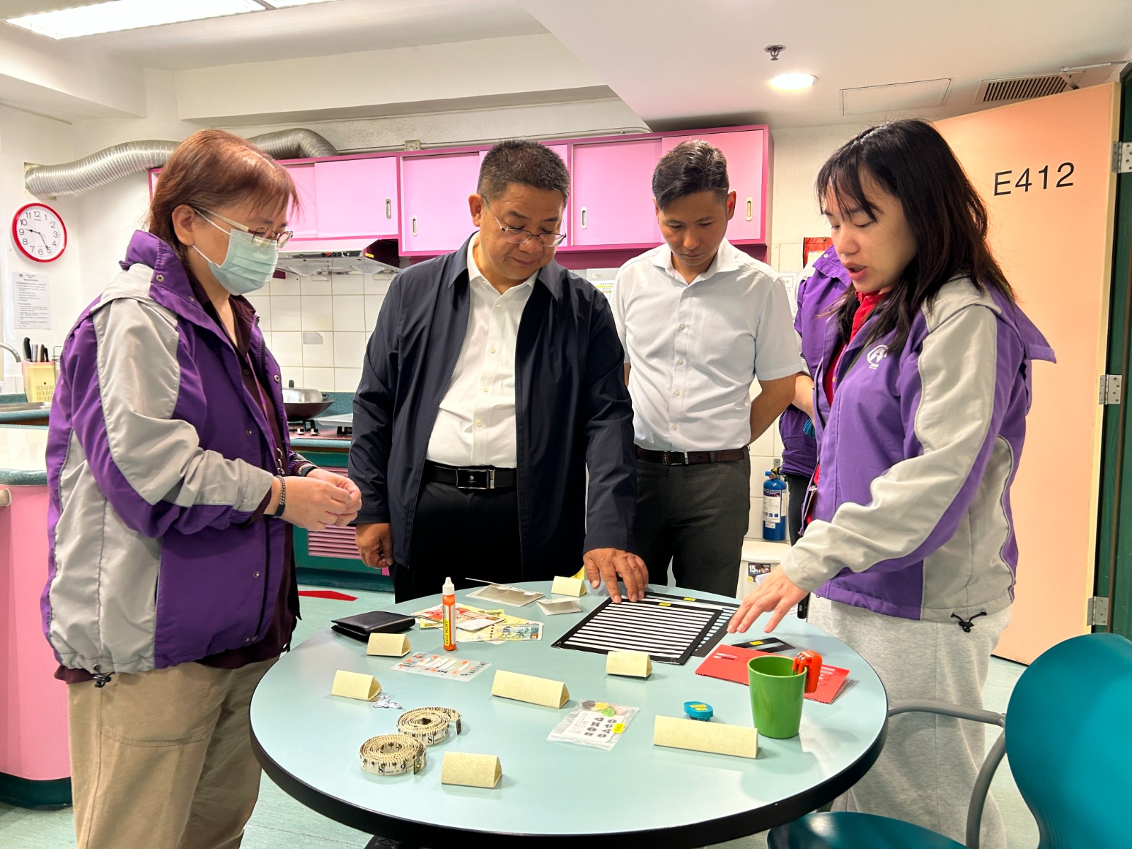 北京市盲人學校代表到訪本會交流